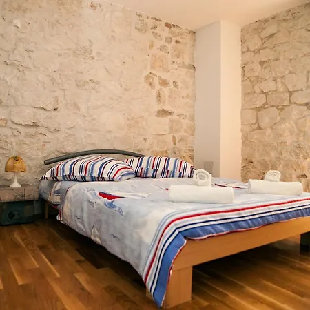 Apartment Mainz Split